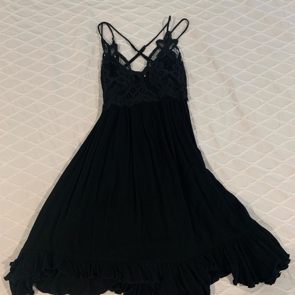 Vici Crochet Lace ruffle dress - Picture 2 of 5